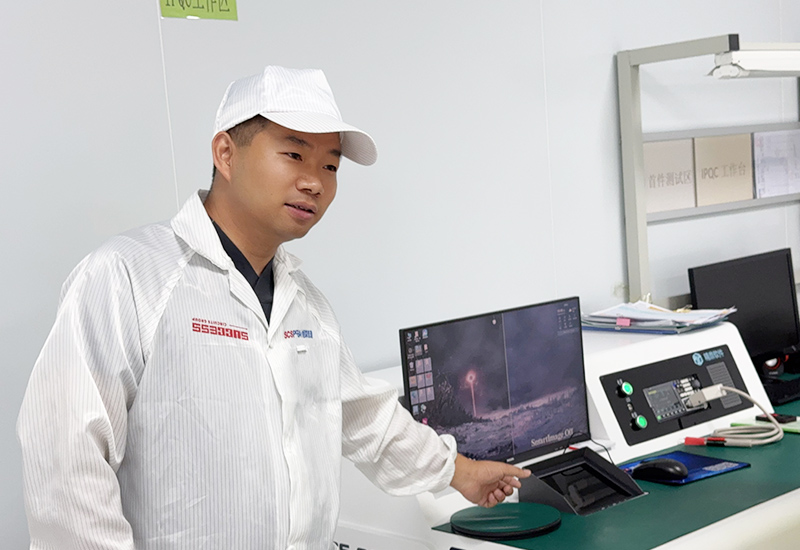 Show IPQC intelligent first-article test equipment, high-definition camera, display interface, test platform and PCB fixture