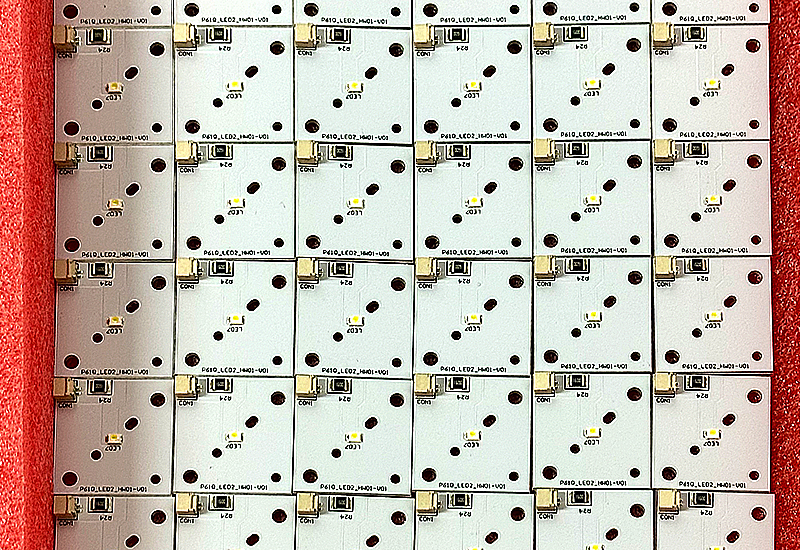 Supporting small and medium batch aluminum substrate PCB manufacturing