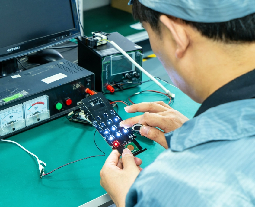 Full turnkey PCB assembly service including final box build assembly and functional testing